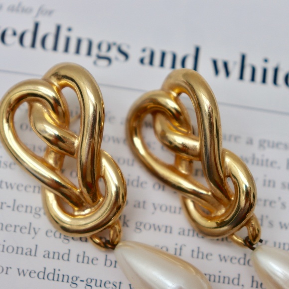 Vintage ©TAT Gold Heart Infinity Drop w. Pearl - Picture 4 of 7